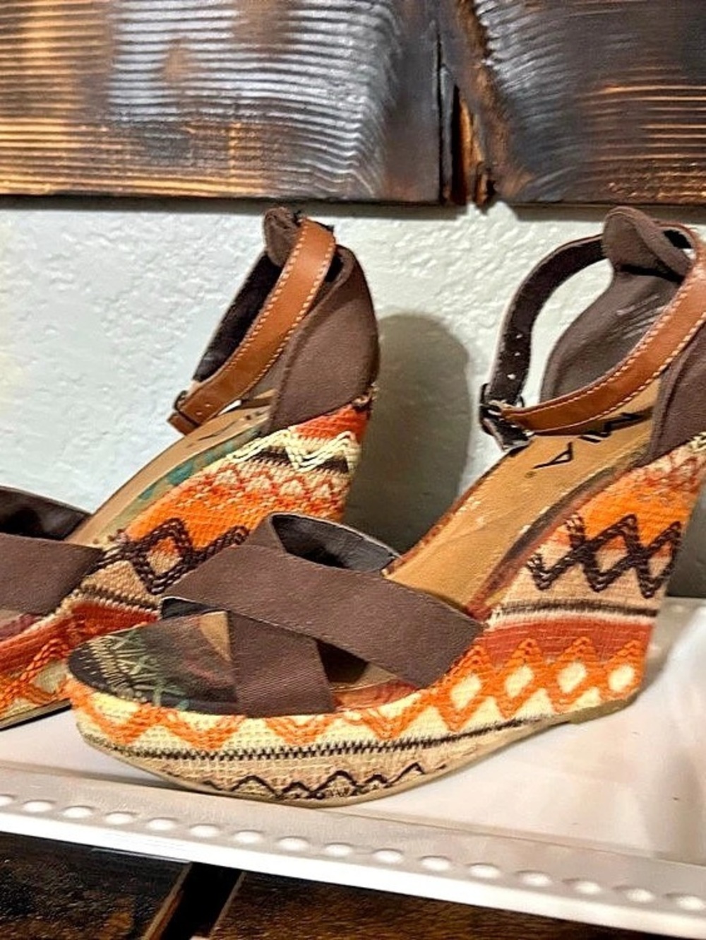 MIA Geometric Wedge Sandals in Brown & Orange